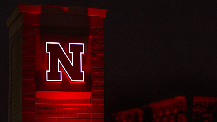 Glow Big Red