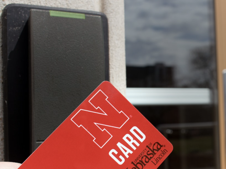 NCard at door